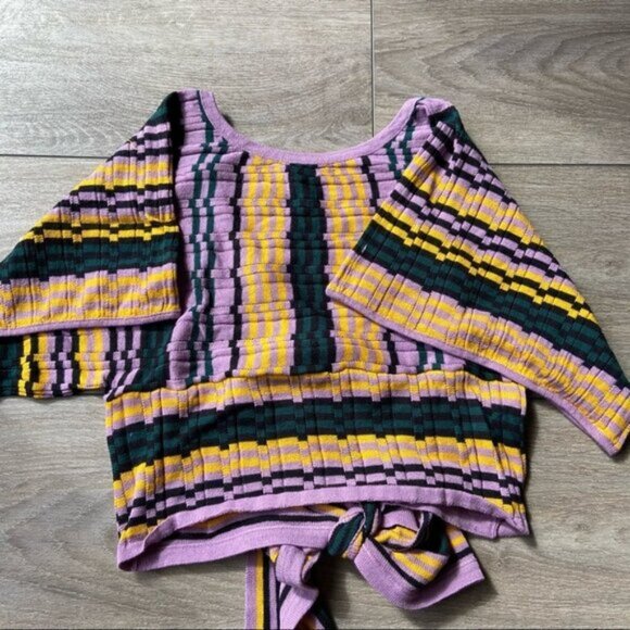 NWT BCBGeneration Crochet Wrap Knit Top - Picture 6 of 14